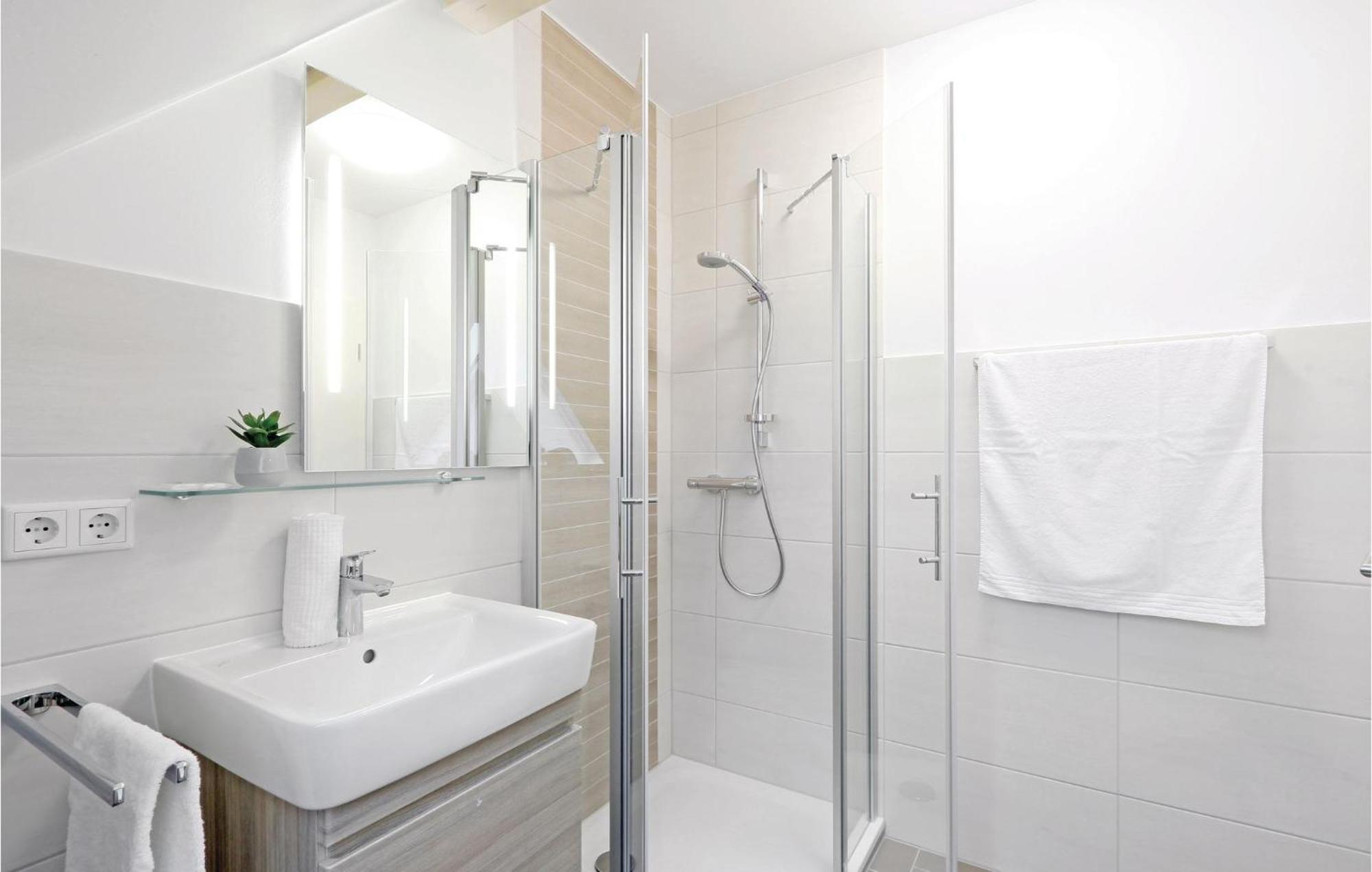Amazing Apartment In Dagebuell With Kitchenette Esterno foto