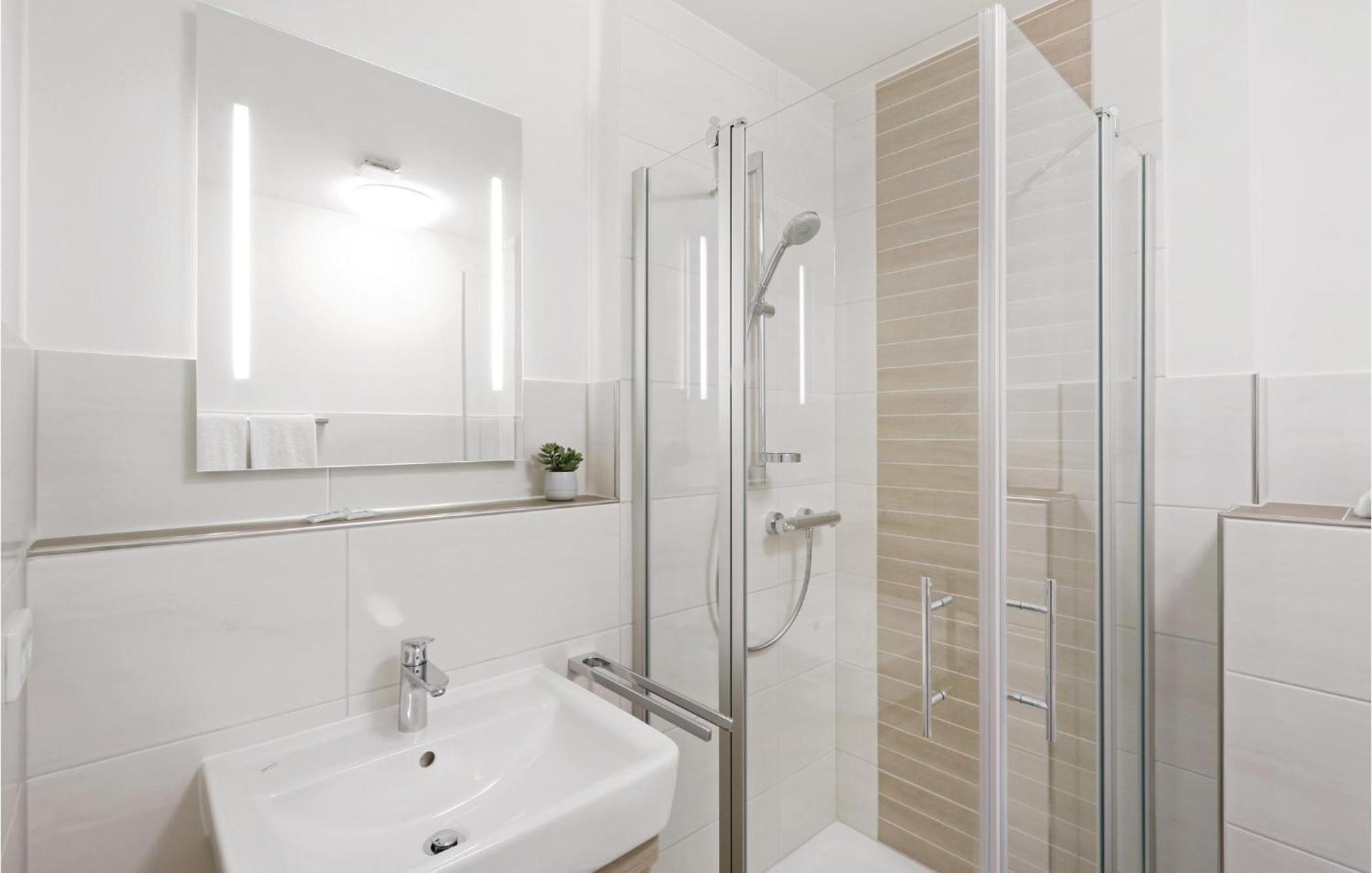 Amazing Apartment In Dagebuell With Kitchenette Esterno foto